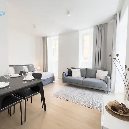 Cavana 3 Tirabora Short Rent Apartment *