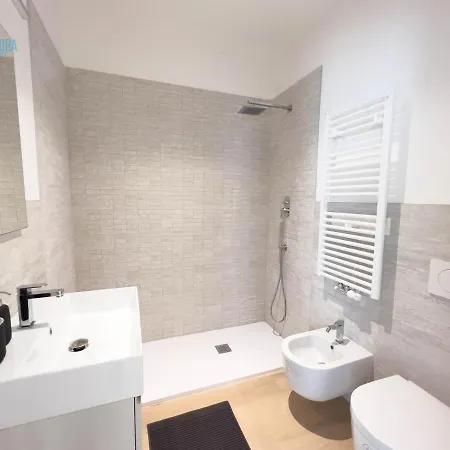 Cavana 3 Tirabora Short Rent Apartment *
