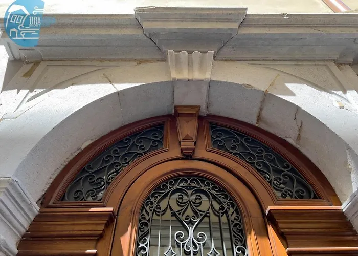 Cavana 3 Tirabora Short Rent * Triëst