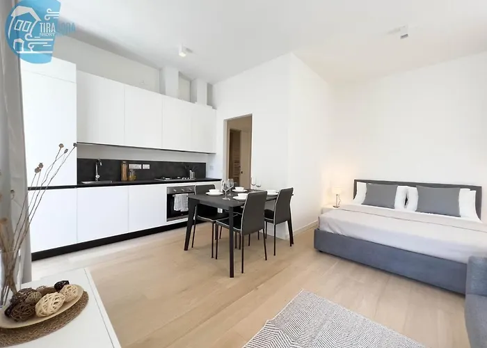 Appartement Cavana 3 Tirabora Short Rent *